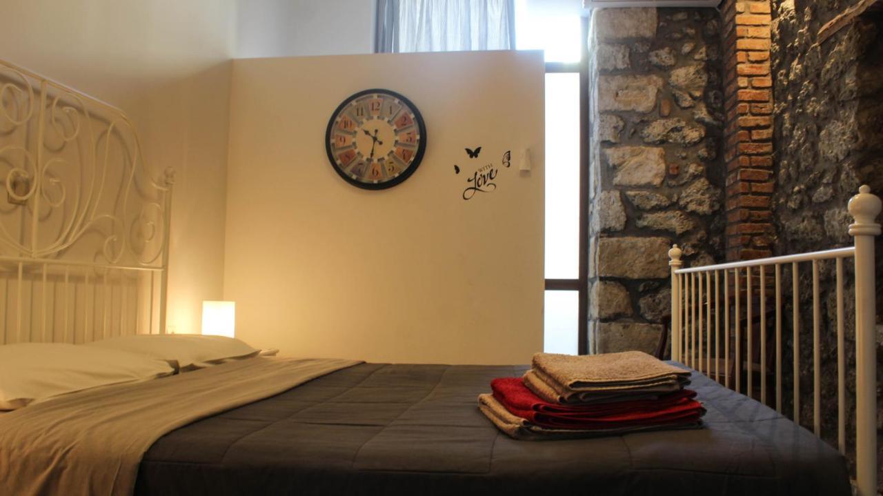 Meteora Central Hostel Kalampaka Exteriör bild